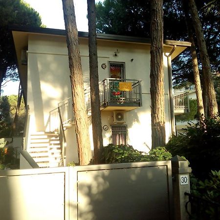 Villa Trifoglio Lido di Jesolo Bagian luar foto